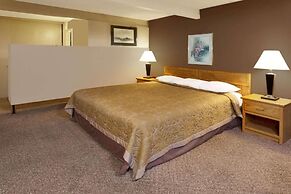 Costa Mesa Inn