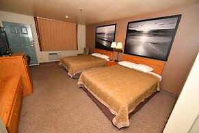 Costa Mesa Inn