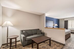 Red Lion Inn & Suites Sequim