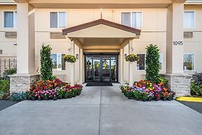 Red Lion Inn & Suites Sequim