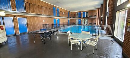 Fairview Inn & Suites