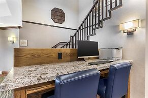 Best Western Plus Country Meadows Inn