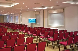 Metropole Hotel and Spa