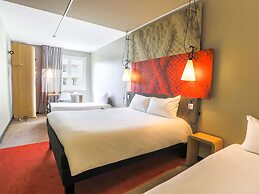 ibis Saint-Étienne - La Terrasse