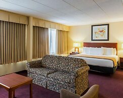 Clarion Hotel Somerset - New Brunswick