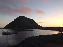 Rockview Inn and Suites