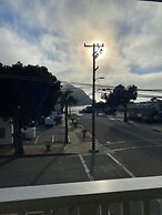 Rockview Inn and Suites