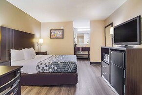 Econo Lodge South