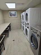 Clarion Pointe Mattoon near University