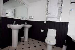 The Rose and Crown Hotel – Tonbridge