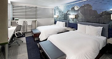 The Rushmore Hotel & Suites, BW Premier Collection