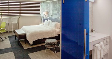 The Rushmore Hotel & Suites, BW Premier Collection