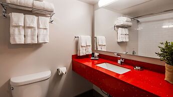 The Rushmore Hotel & Suites, BW Premier Collection