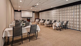 The Rushmore Hotel & Suites, BW Premier Collection