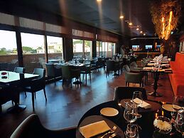 Radisson Blu GHR Hotel, Rome