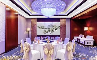 The Garden Hotel Guangzhou - Discover 26 cultural treasures with hotel