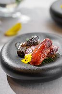 The Garden Hotel Guangzhou - Discover 26 cultural treasures with hotel