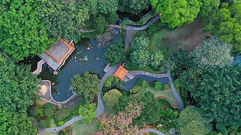 The Garden Hotel Guangzhou - Discover 26 cultural treasures with hotel