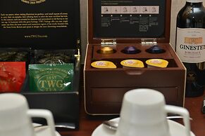 The Garden Hotel Guangzhou - Discover 26 cultural treasures with hotel