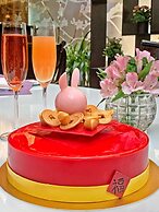 The Garden Hotel Guangzhou - Discover 26 cultural treasures with hotel