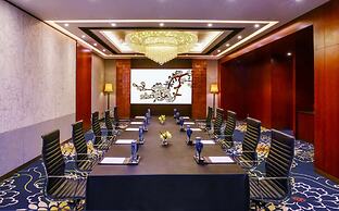 The Garden Hotel Guangzhou - Discover 26 cultural treasures with hotel