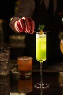 The Garden Hotel Guangzhou - Discover 26 cultural treasures with hotel