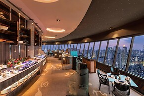 The Garden Hotel Guangzhou - Discover 26 cultural treasures with hotel