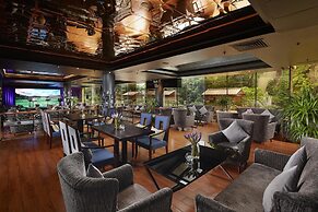 The Garden Hotel Guangzhou - Discover 26 cultural treasures with hotel