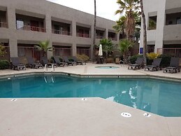 Best Western InnSuites Tucson Foothills Hotel & Suites