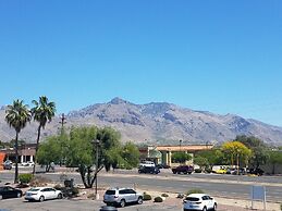 Best Western InnSuites Tucson Foothills Hotel & Suites