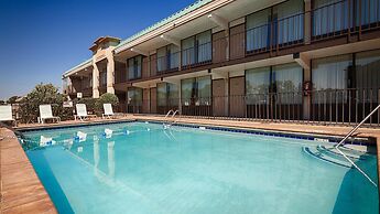 Best Western Heritage Inn