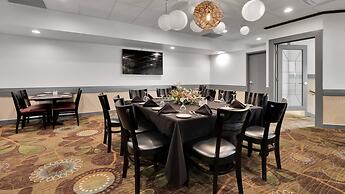 Holiday Inn Peterborough-Waterfront, ON by IHG