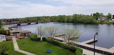 Holiday Inn Peterborough-Waterfront, ON by IHG