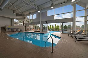 Holiday Inn Peterborough-Waterfront, ON by IHG