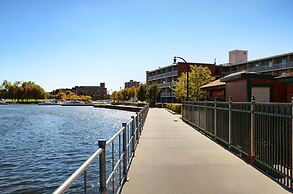 Holiday Inn Peterborough-Waterfront, ON by IHG