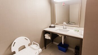 Holiday Inn Peterborough-Waterfront, ON by IHG