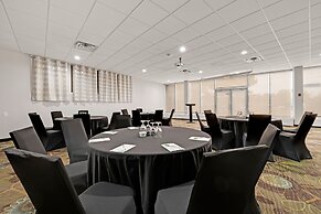 Holiday Inn Peterborough-Waterfront, ON by IHG