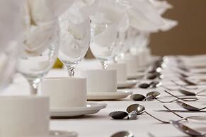 Holiday Inn Peterborough-Waterfront, ON by IHG