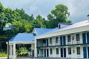 Days Inn by Wyndham Harriman