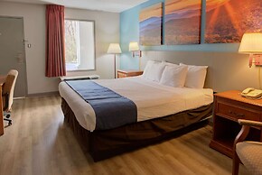 Days Inn by Wyndham Harriman