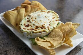 Holiday Inn Detroit Lakes by IHG