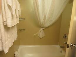 Country Inn & Suites by Radisson, Fredericksburg South (I-95), VA