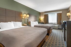 Quality Inn Mauston I-90