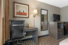 Quality Inn Mauston I-90