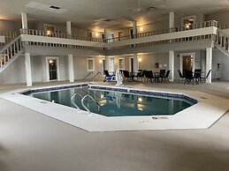 Quality Inn Mauston I-90