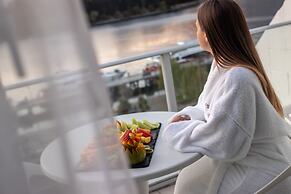 Crowne Plaza Hotel Queenstown by IHG