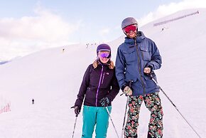 Crowne Plaza Hotel Queenstown by IHG