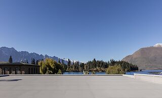 Crowne Plaza Hotel Queenstown by IHG