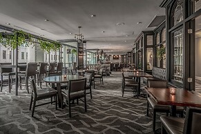 Delta Hotels by Marriott Montreal