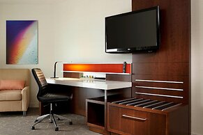 Delta Hotels by Marriott Montreal